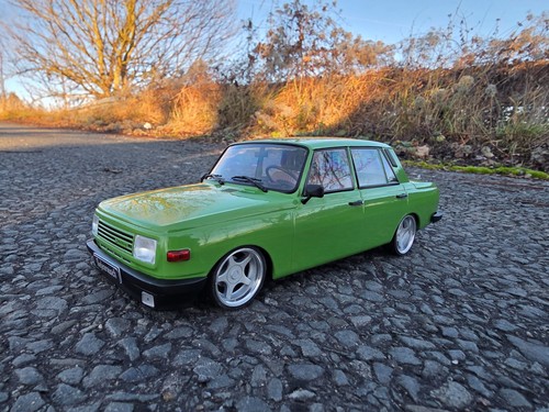 Wartburg 353 tiefer - 1:18,